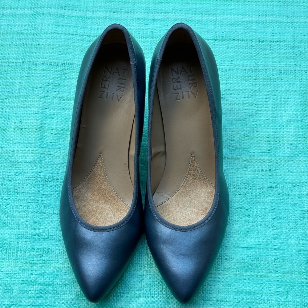 Naturalizer Oden Blue Leather Pumps
